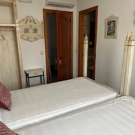 Hostal Moon 톨록스 외부 사진