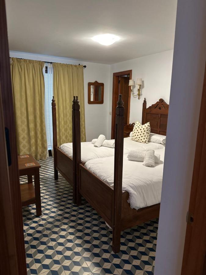 Hostal Moon 톨록스 외부 사진