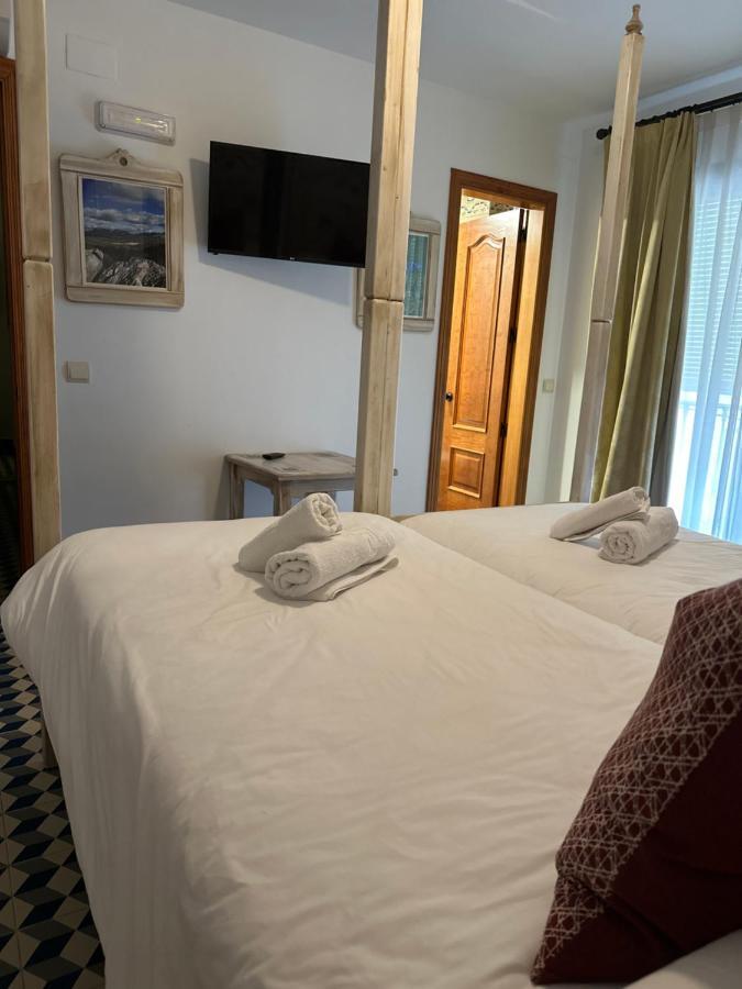 Hostal Moon 톨록스 외부 사진