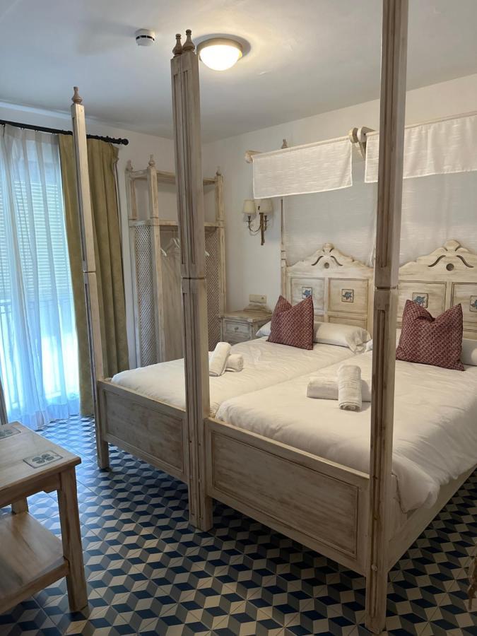 Hostal Moon 톨록스 외부 사진